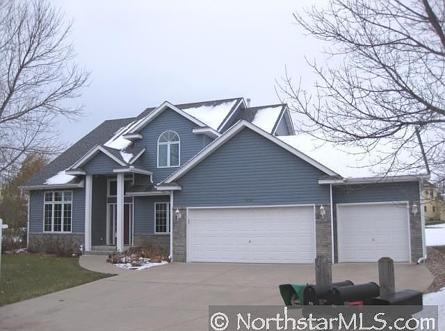 1st image of 1515 Woodlawn Cir
