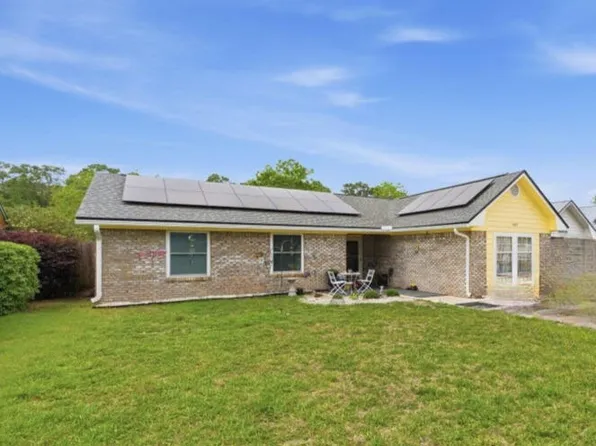 107 Michelle Ct, Panama City Beach, FL 32407