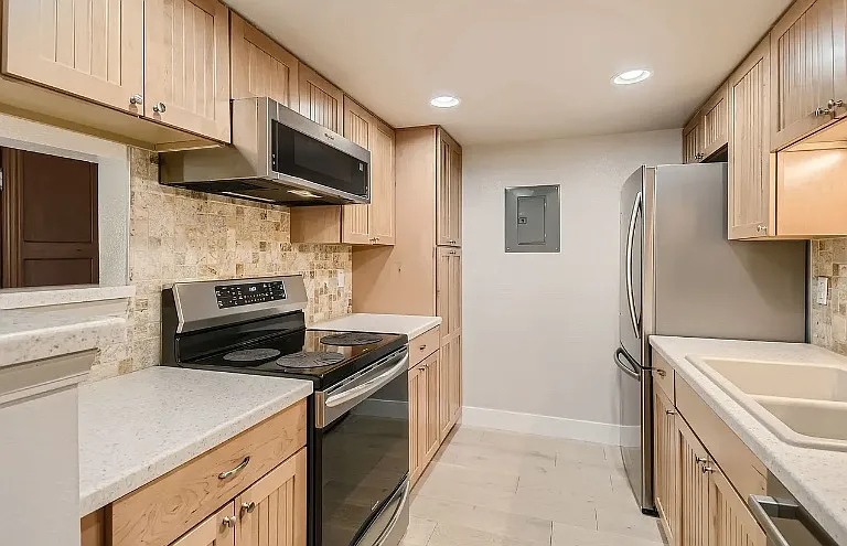 8225 E Fairmount Dr #101 — Photo 2
