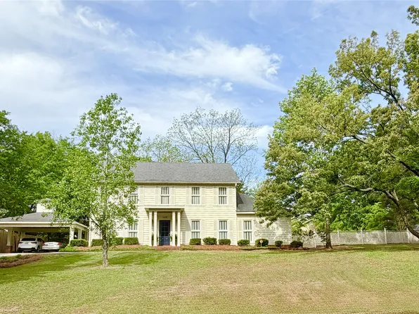 403 Wood Valley Rd, Greenville, AL 36037