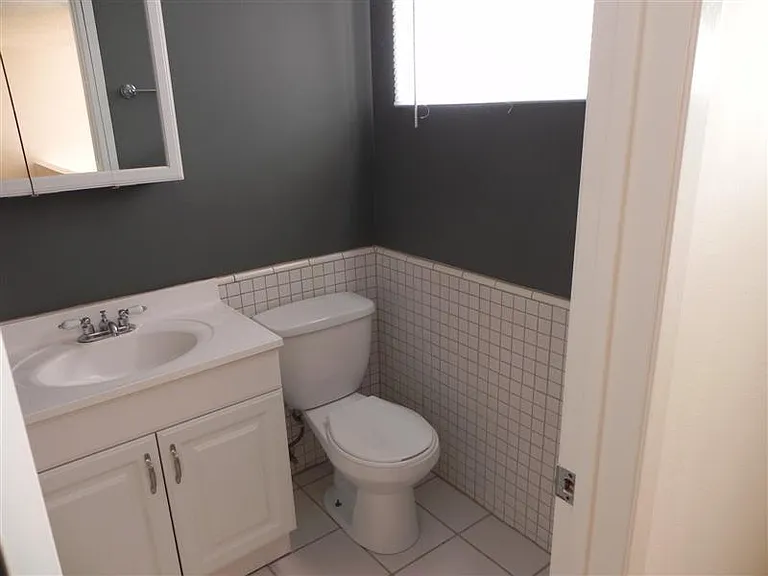 3565 Linden Ave #365 — Photo 14