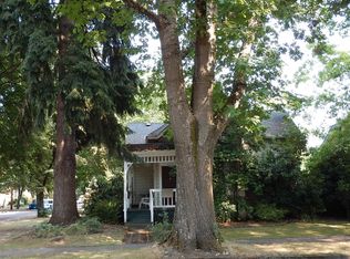 212 21st St SE, Salem, OR 97301