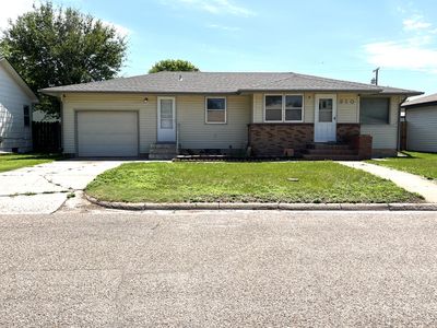 310 S Center Ave, Oakley, KS, 67748