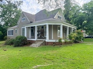 405 W Calhoun St, Magnolia, AR 71753