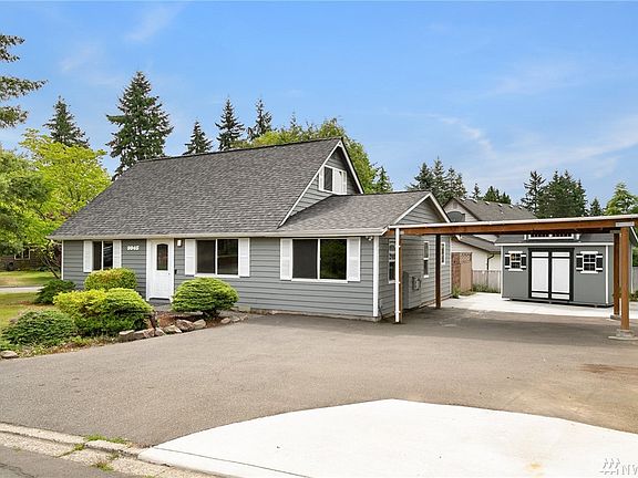 2nd image of 9045 NE 137th St