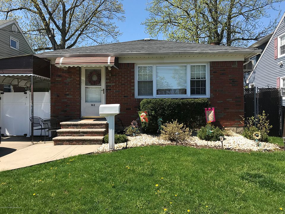 1st image of 162 Shafter Ave
