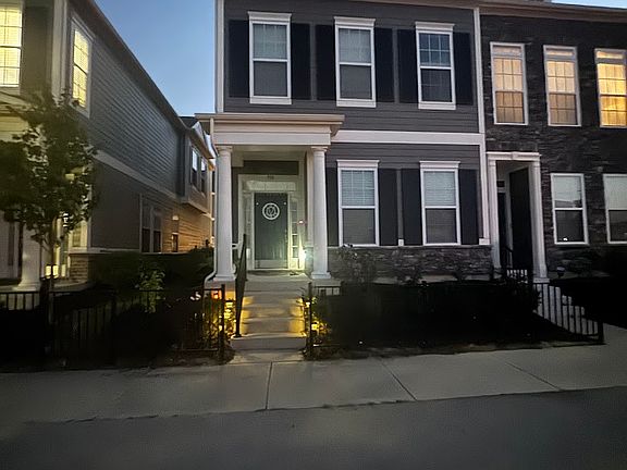 2nd image of 930 Kinzer Ave