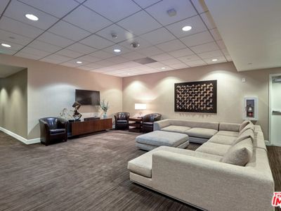 3223 W St #409, Los Angeles, CA, 90020