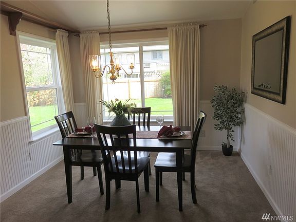 5th image of 2810 45th Ct SE