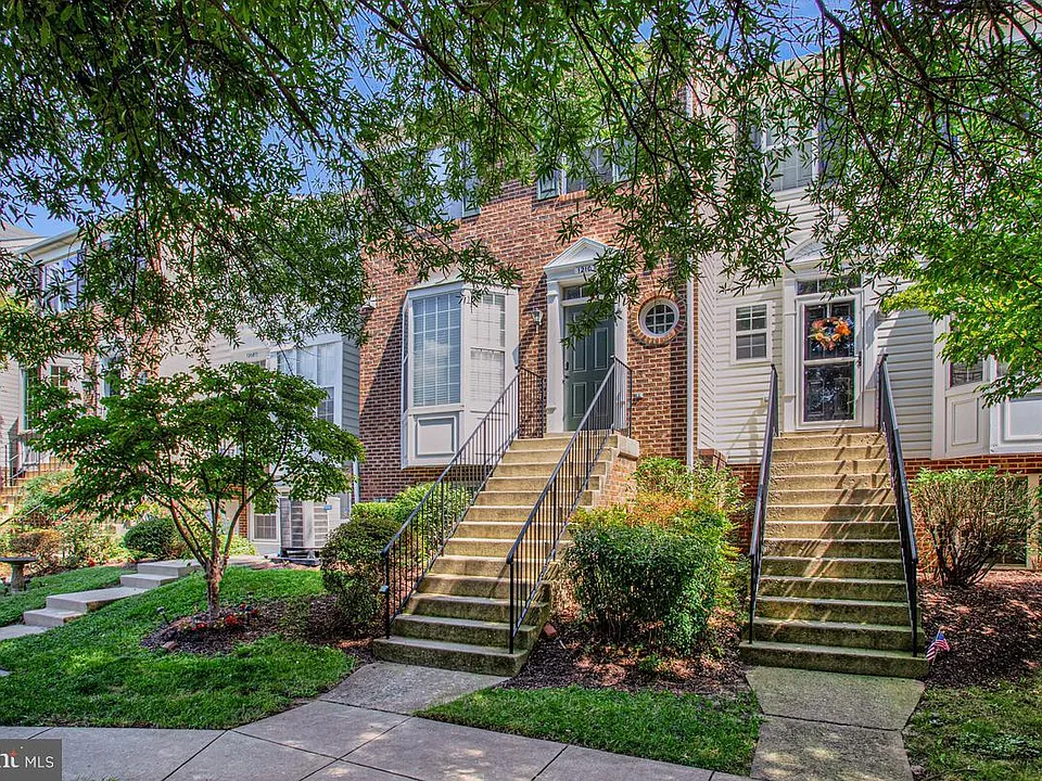 1210 Needham Ct