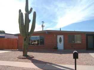 2430 S Calle Cordova, Tucson, AZ 85710