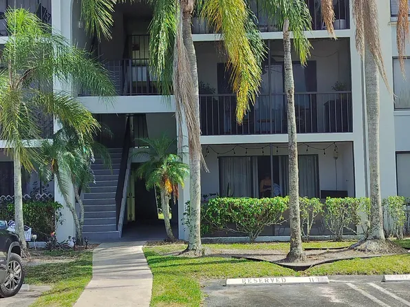 1007 Green Pine Blvd., West Palm Beach, FL 33409