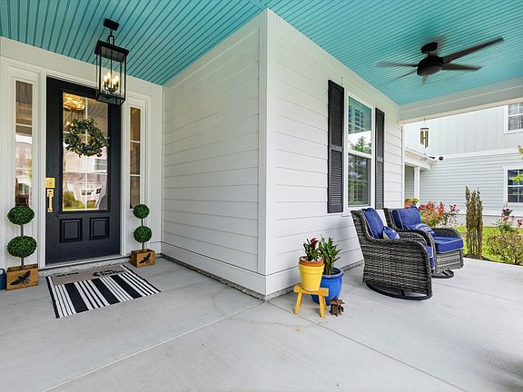 4th image of 914 Fiddlehead Way