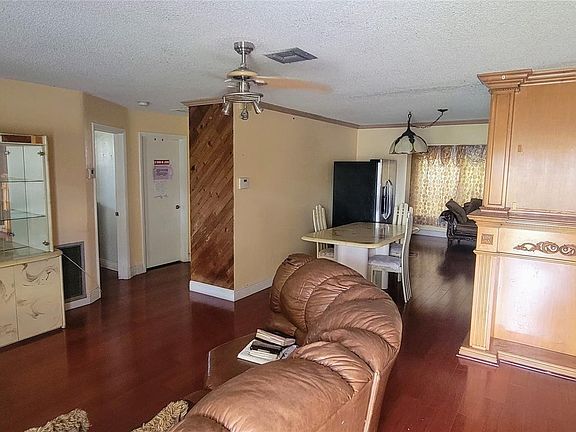 3rd image of 7240 Tropicana Street