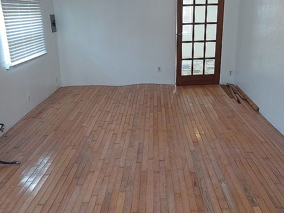 2nd image of 1228 Bellevue Ave