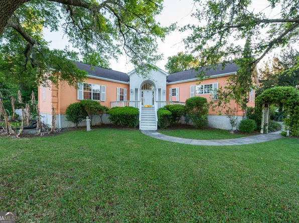 101 Pheasant Dr, Brunswick, GA 31525