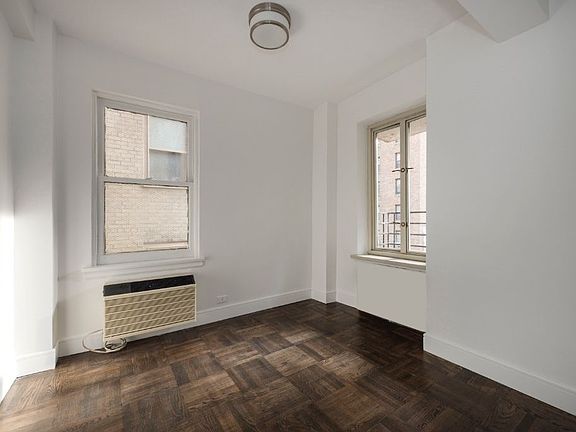 5th image of 35 E 35th St APT 10G