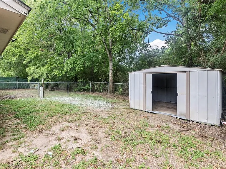 616 Cross Timbers Dr — Photo 22