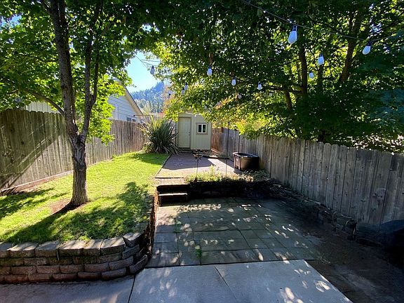 2nd image of 101 Barron Ct