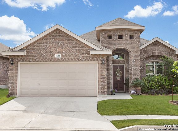 3rd image of 1315 Kingbird Ct