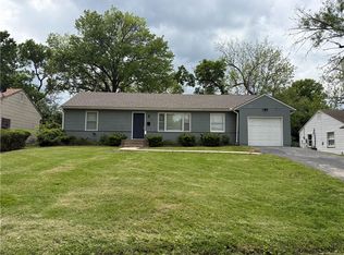 2718 S Brookside Ave, Independence, MO 64052