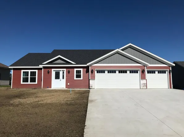 311 14th St N, Cold Spring, MN 56320