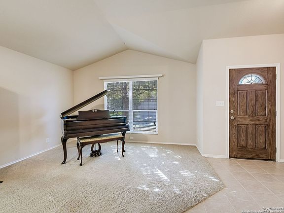 3rd image of 7535 ELEGANTE WAY