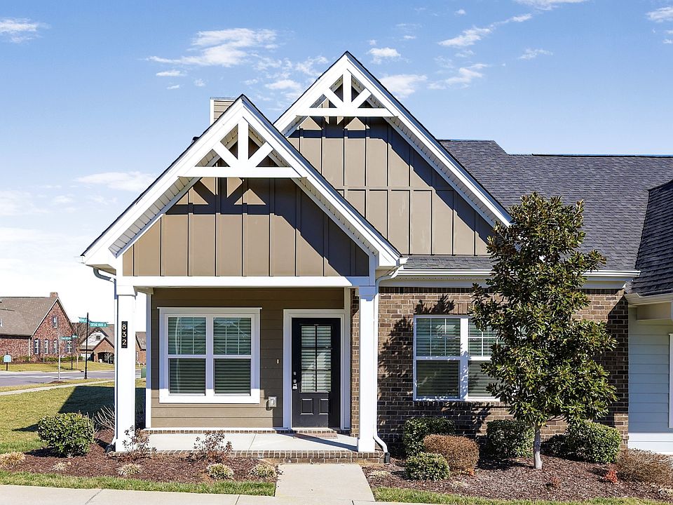 1st image of 832 Cottage House Ln