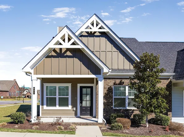 832 Cottage House Ln, Nolensville, TN 37135
