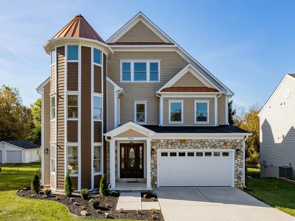 1844 Lusby Pl, Falls Church, VA 22043