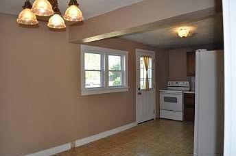 2nd image of 316 E 8th St