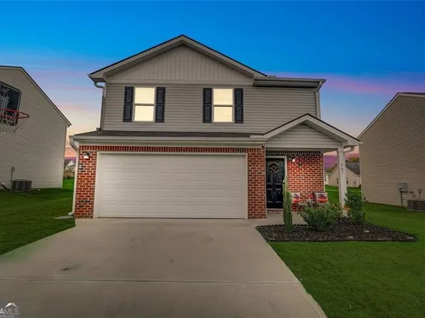 307 Foxtrot Trl, Hogansville, GA 30230