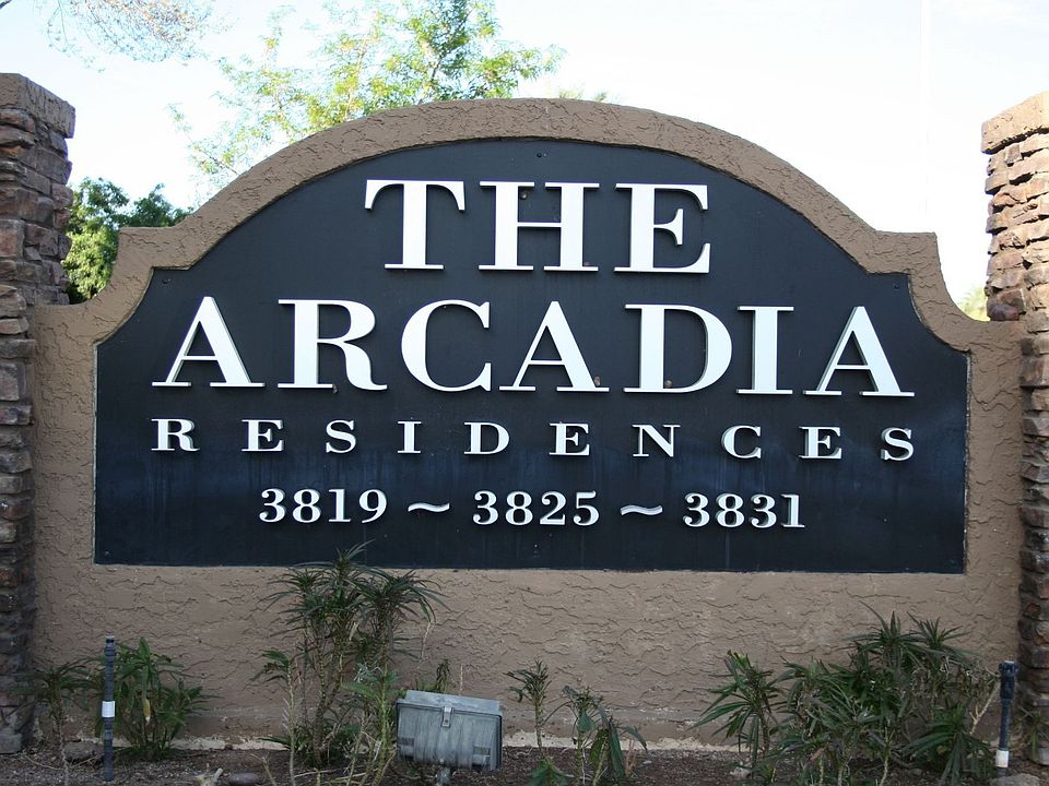 Community Sign at Entrance