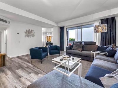 7250 Franklin Ave UNIT 204, Los Angeles, CA, 90046