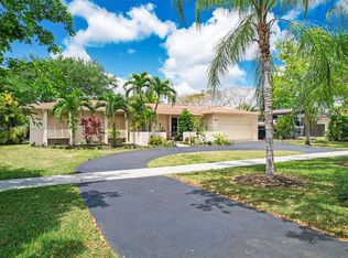 12840 SW 112th Ave, Miami, FL 33176