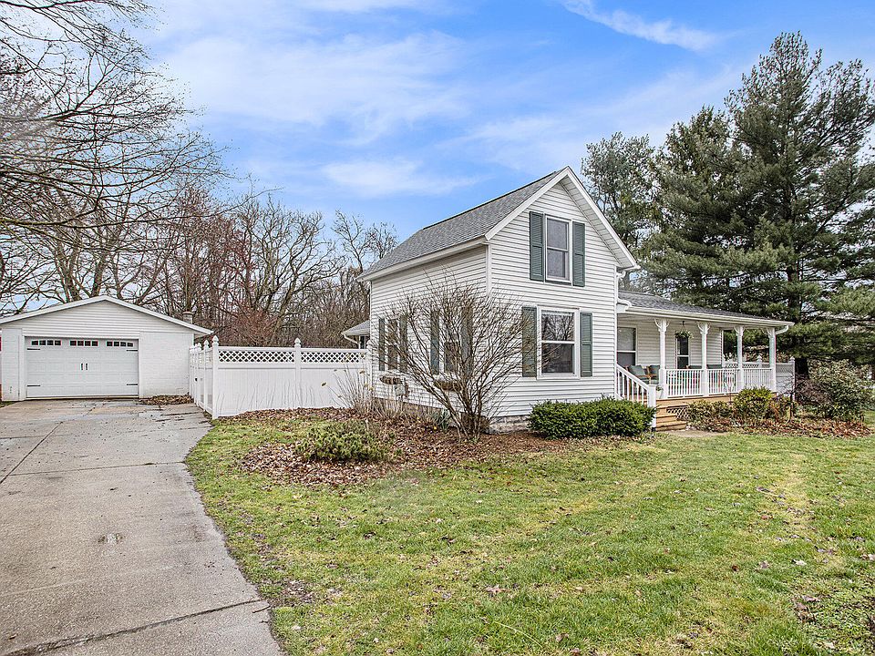 1200 East St, Vicksburg, MI 49097 | Zillow