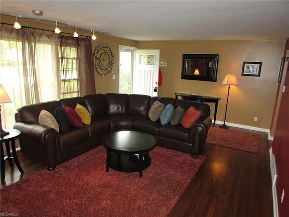 4th image of 426 Marviel Dr