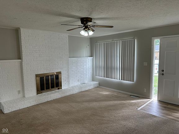 3rd image of 3716 Alsace Dr