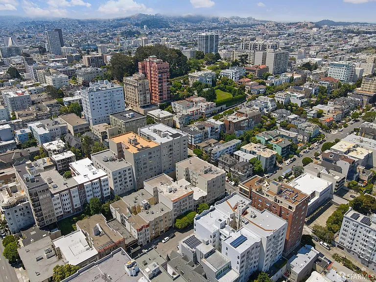 1856 Pacific Ave — Photo 17