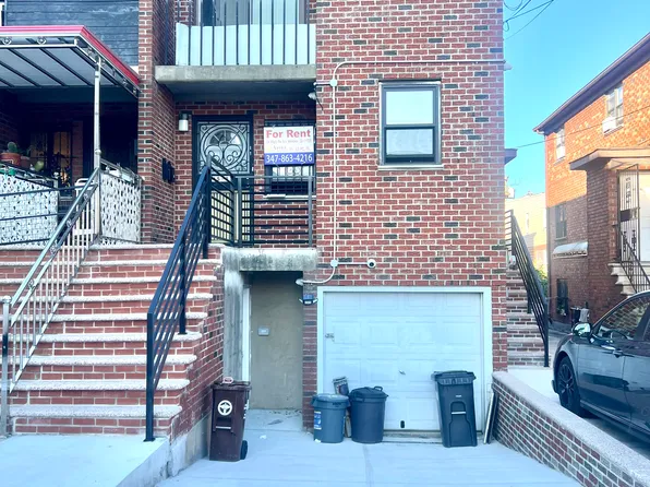 45-27 Smart St, Flushing, NY