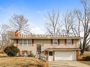 7913 Appleton Ave, Raytown, MO 64138