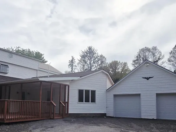 117 Rinker Rd, Stroudsburg, PA 18360