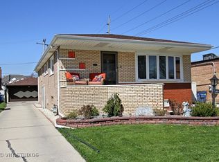 4816 W 107th St, Oak Lawn, IL 60453