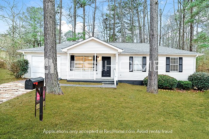 1st image of 83 Spruce Dr