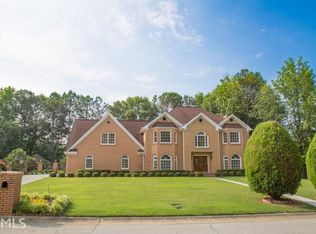 711 Sacketts Ct, Lawrenceville, GA 30043