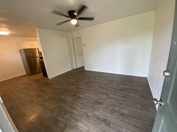 3rd image of 2509 Washington Pike APT B6