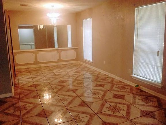 3rd image of 4311 Braysworth Dr