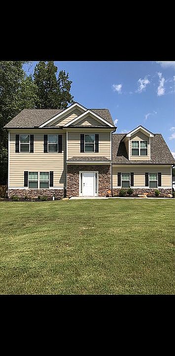2nd image of 17 Terrace Ridge Dr