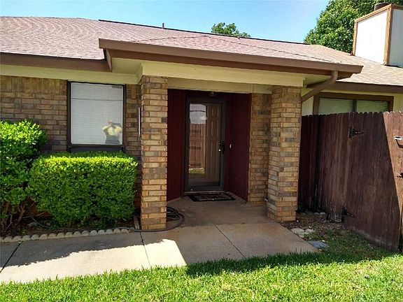 2nd image of 7525 Little Rock Ln
