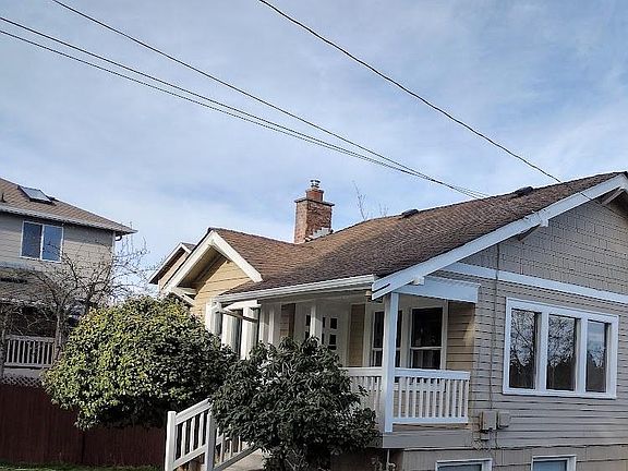 2nd image of 18009 Larch Way